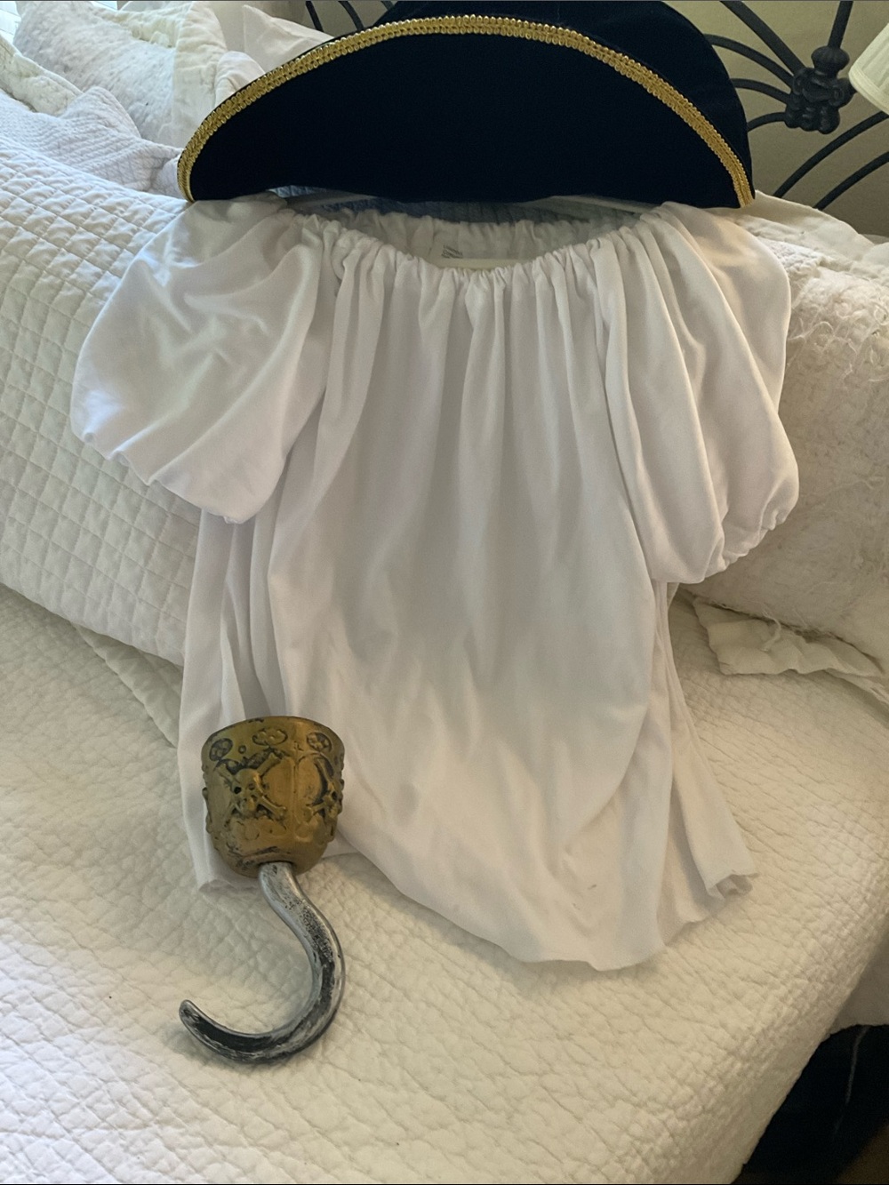 HALLOWEEN - PIRATE costume